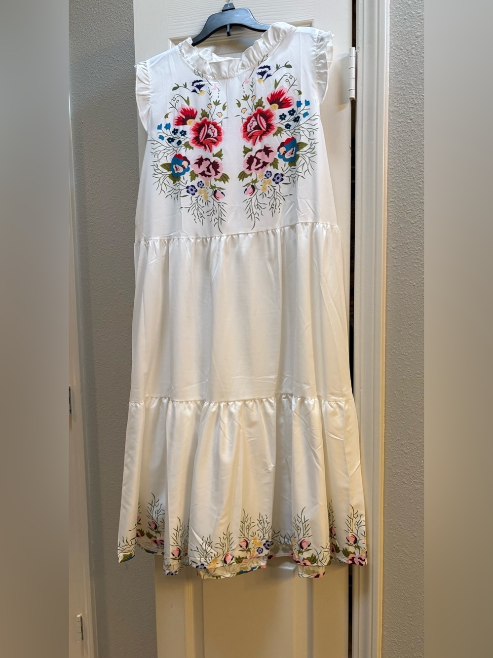SHEIN White Floral Embroidered Tiered Mini Dress